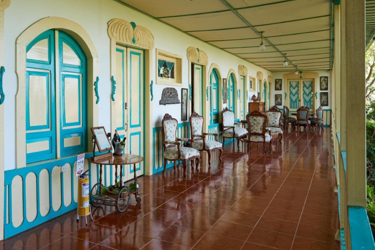 Finca Hotel Los Girasoles Монтенегро Экстерьер фото