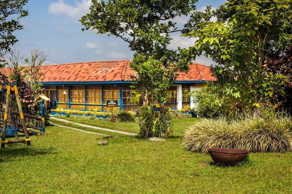 Finca Hotel Los Girasoles Монтенегро Экстерьер фото