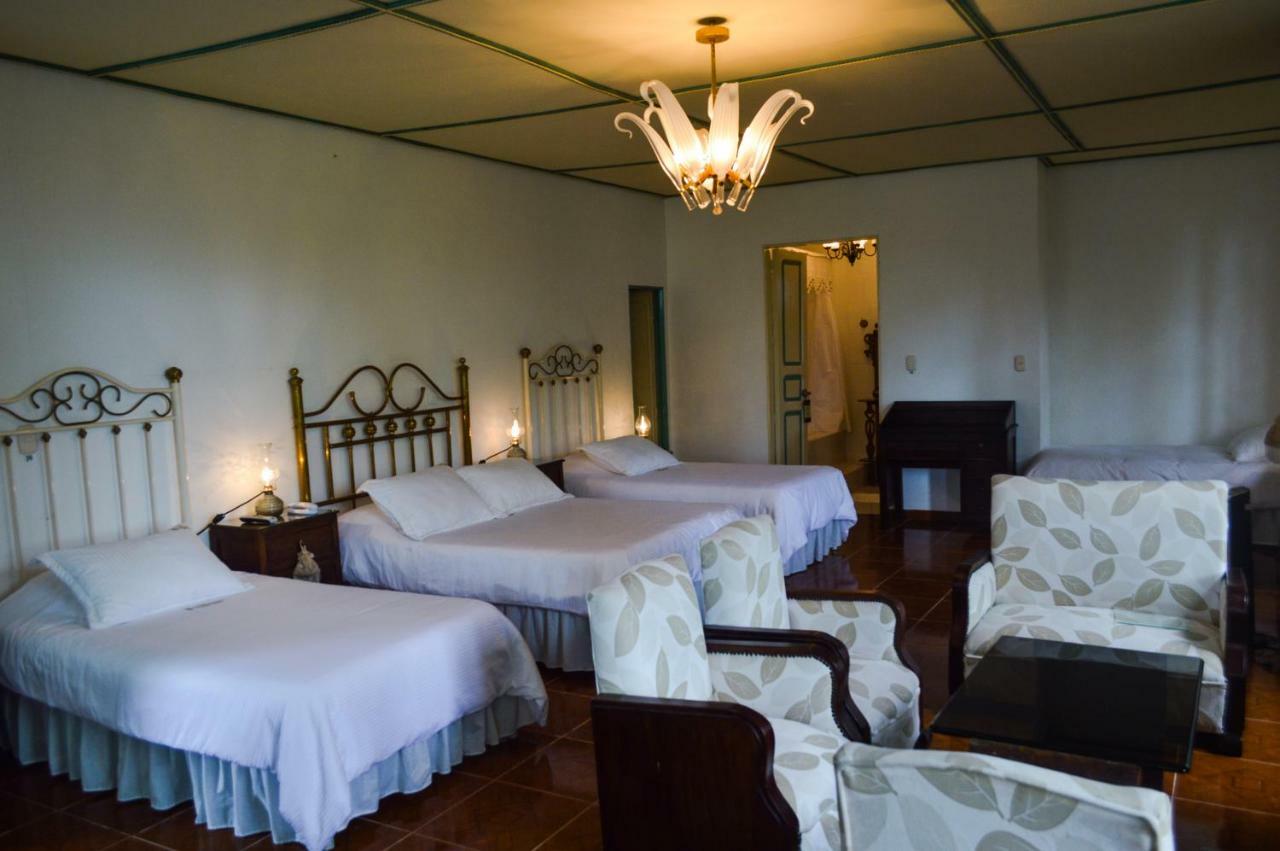 Finca Hotel Los Girasoles Монтенегро Экстерьер фото